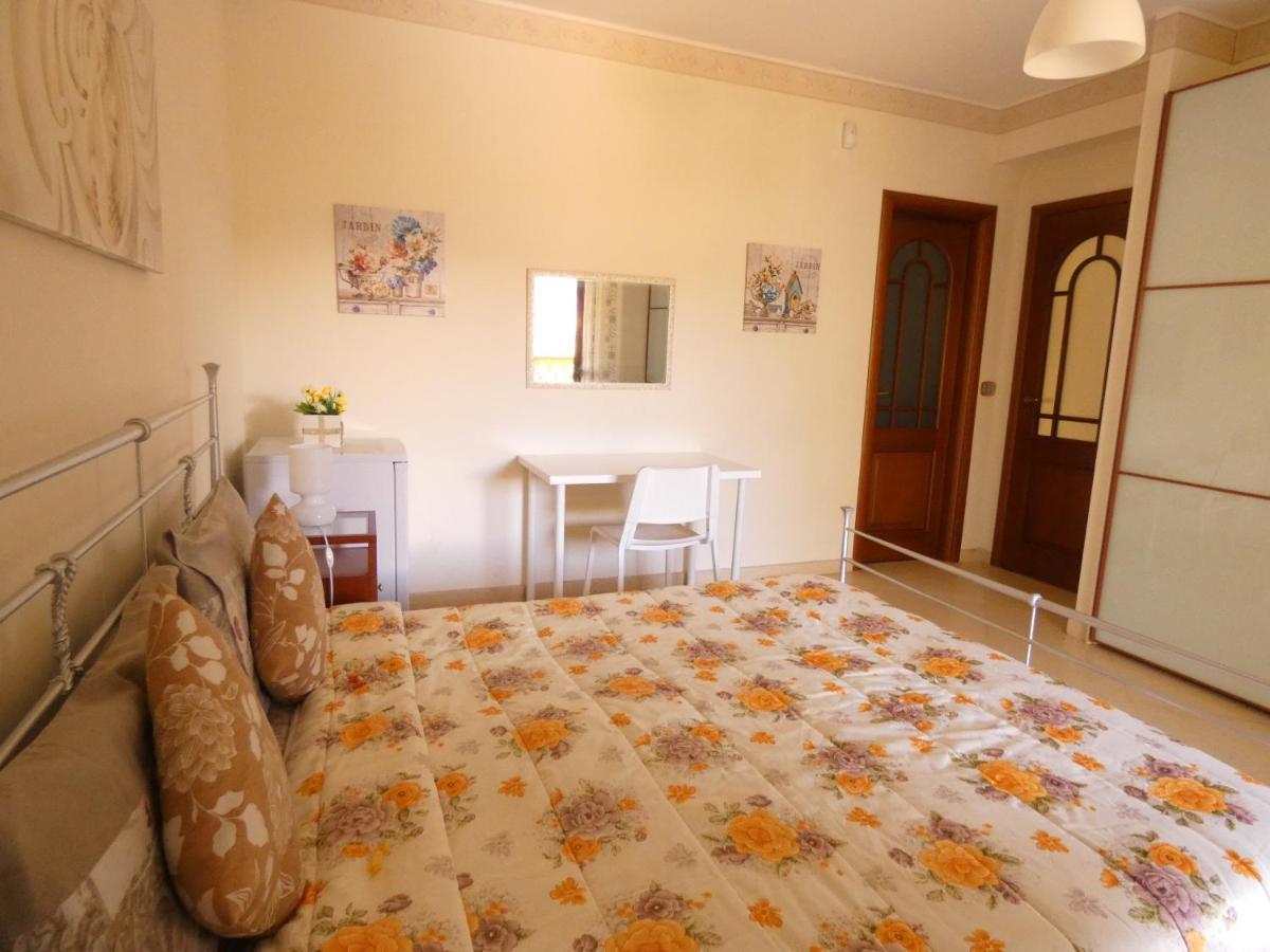 Villa Magnolia B&B Таорміна Екстер'єр фото